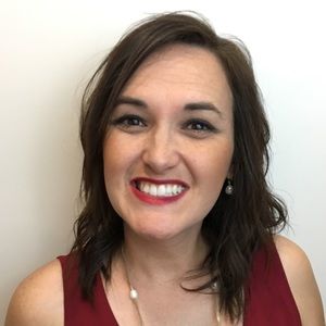 Meet your Posher, Dafne